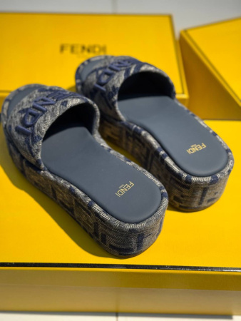 ШЛЕПКИ FENDI  77052 детальное фото товара