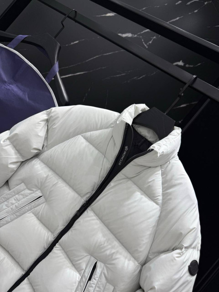 МУЖСКОЙ ПУХОВИК MONCLER  81268 фото анонса