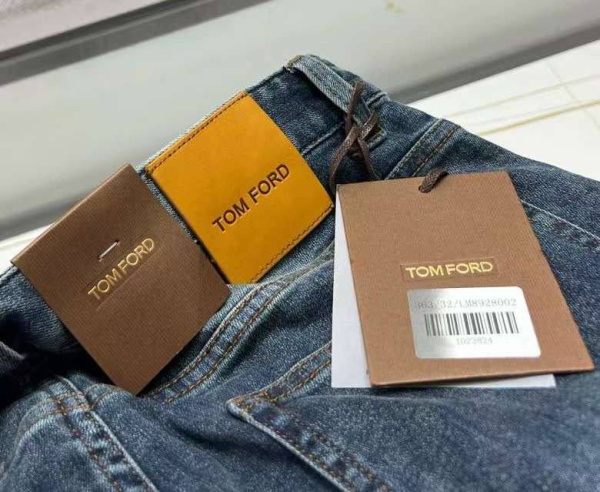 МУЖСКИЕ ДЖИНСЫ TOM FORD  68801 фото анонса