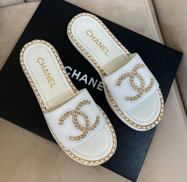 ШЛЕПКИ CHANEL 