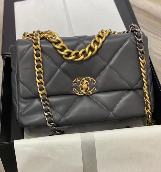 СУМКА CHANEL 19  42861 фото анонса