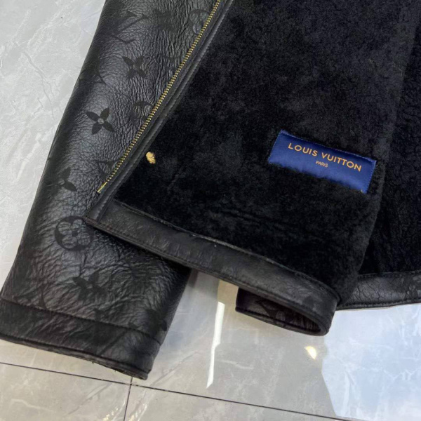 МУЖСКАЯ ДУБЛЕНКА LOUIS VUITTON  64316 фото анонса