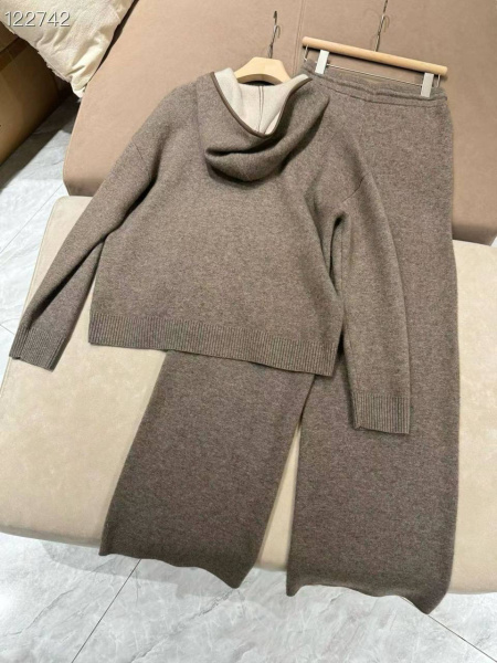 КОСТЮМ LORO PIANA  81666 фото анонса