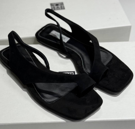 САНДАЛИИ TOTEME 