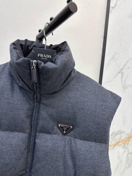 ЖИЛЕТ PRADA  71019 фото анонса