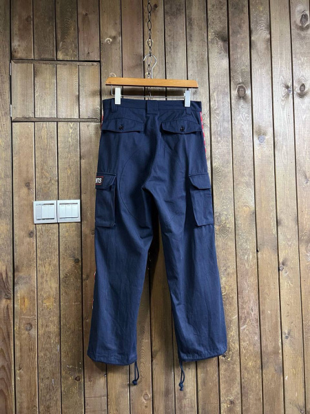 МУЖСКИЕ БРЮКИ VETEMENTS  78334 фото анонса