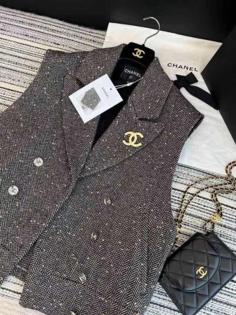 ЖИЛЕТ CHANEL  61797 детальное фото товара