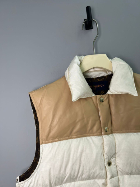 ЖИЛЕТ LOUIS VUITTON 61866 фото анонса