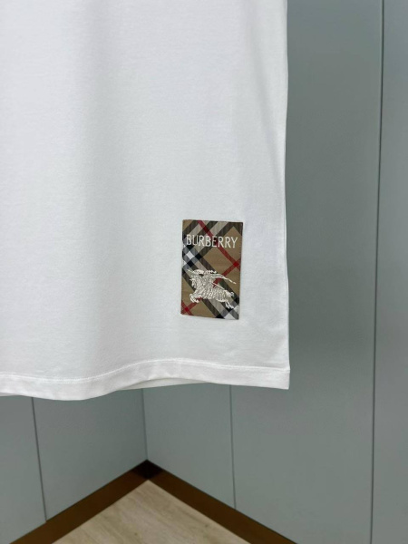 МУЖСКАЯ ФУТБОЛКА BURBERRY  75066 фото анонса