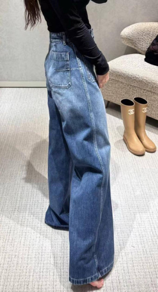 ДЖИНСЫ CHRISTIAN DIOR 