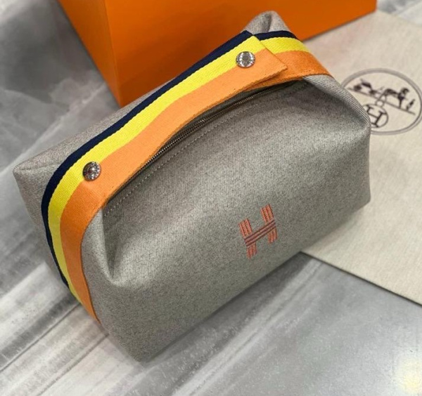 КОСМЕТИЧКА HERMES 