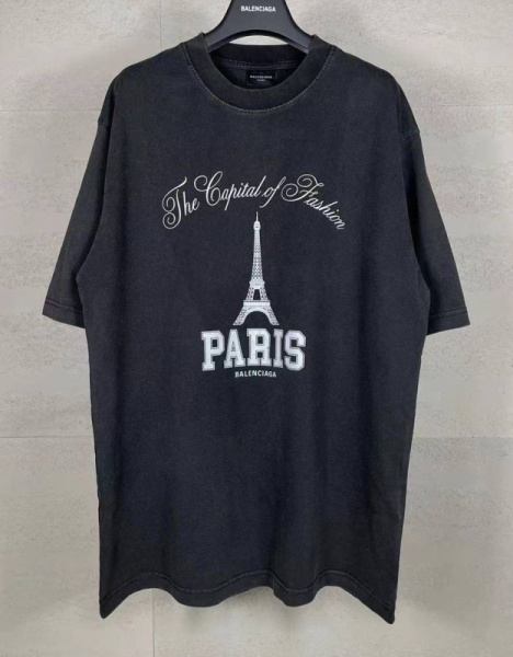 ФУТБОЛКА BALENCIAGA 