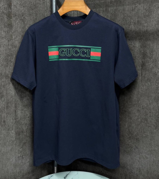 МУЖСКАЯ ФУТБОЛКА GUCCI 
