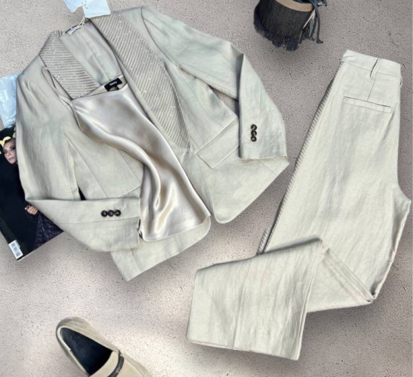 КОСТЮМ BRUNELLO CUCINELLI 