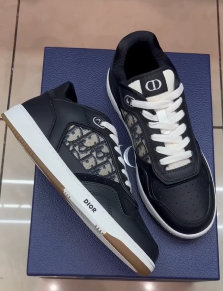 МУЖСКИЕ КРОССОВКИ CHRISTIAN DIOR 