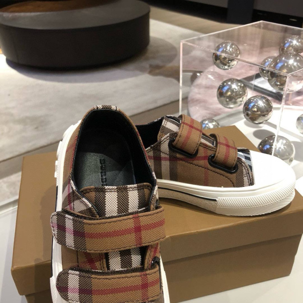ДЕТСКИЕ КЕДЫ BURBERRY  74887 фото анонса