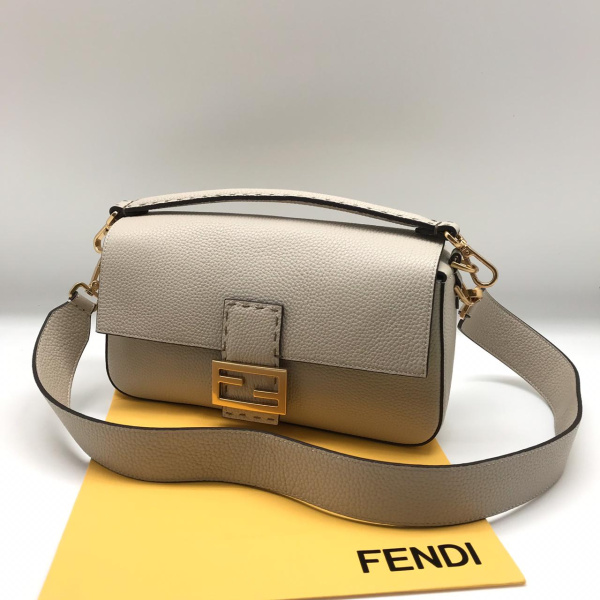 СУМКА FENDI BAGUETTE 09517 фото анонса