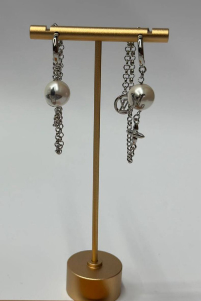 СЕРЬГИ LOUIS VUITTON 