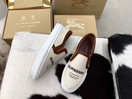 ЛОФЕРЫ BURBERRY 49585 детальное фото товара