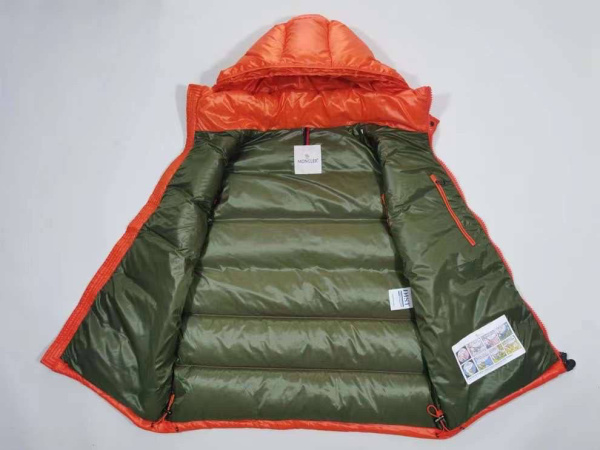 МУЖСКОЙ ЖИЛЕТ MONCLER  70761 фото анонса