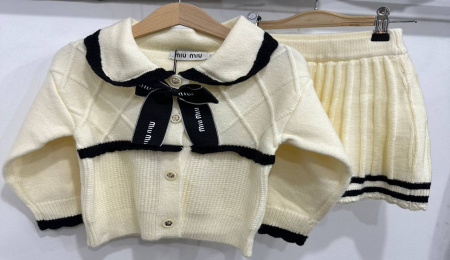 ДЕТСКИЙ КОСТЮМ MIU MIU  71710 детальное фото товара