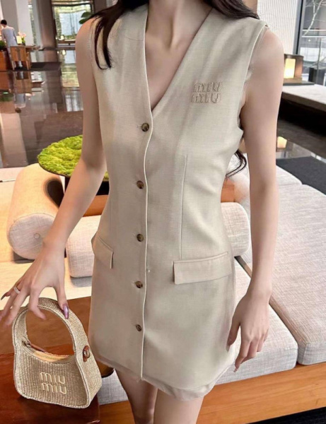 ПЛАТЬЕ MIU MIU 