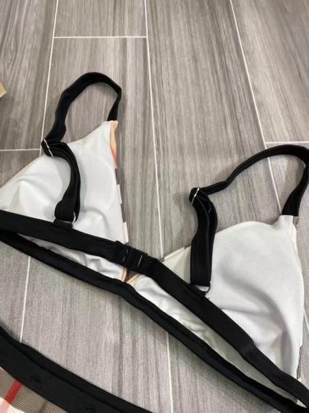 КУПАЛЬНИК BURBERRY 47188 фото анонса