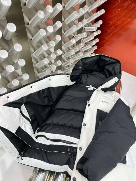 МУЖСКОЙ ПУХОВИК BURBERRY  70712 фото анонса