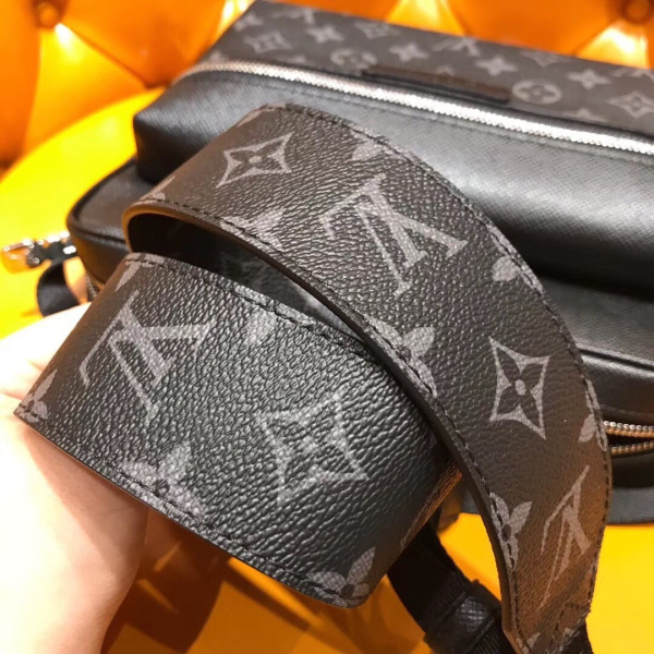 МУЖСКАЯ СУМКА МЕССЕНДЖЕР LOUIS VUITTON OUTDOOR PM  10924 фото анонса