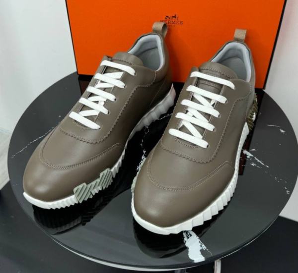 МУЖСКИЕ КРОССОВКИ HERMES 
