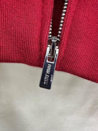 КОСТЮМ MIU MIU  78817 детальное фото товара