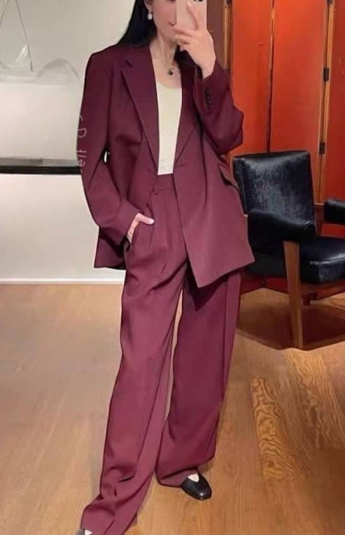 КОСТЮМ THE ROW 