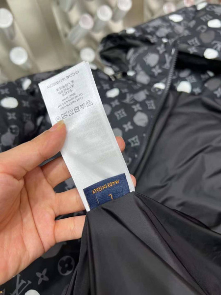 МУЖСКОЙ ПУХОВИК LOUIS VUITTON  72117 фото анонса