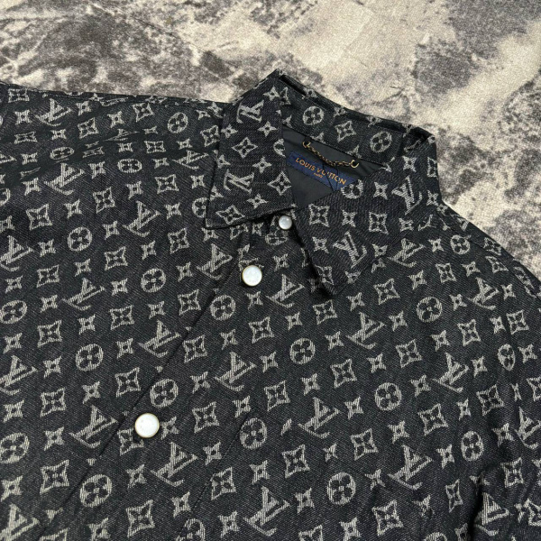 МУЖСКОЙ КОСТЮМ LOUIS VUITTON  75305 фото анонса