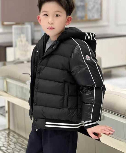 ДЕТСКИЙ ПУХОВИК MONCLER 