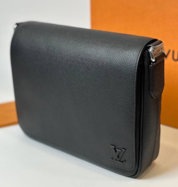 МУЖСКАЯ СУМКА МЕССЕНДЖЕР LOUIS VUITTON 