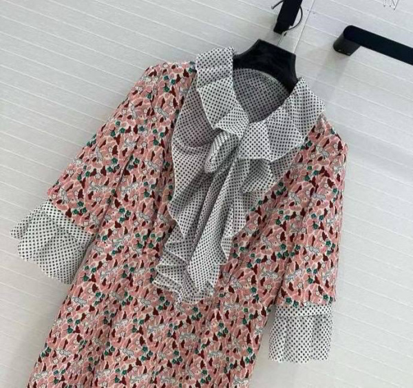 ПЛАТЬЕ PRADA  76958 фото анонса