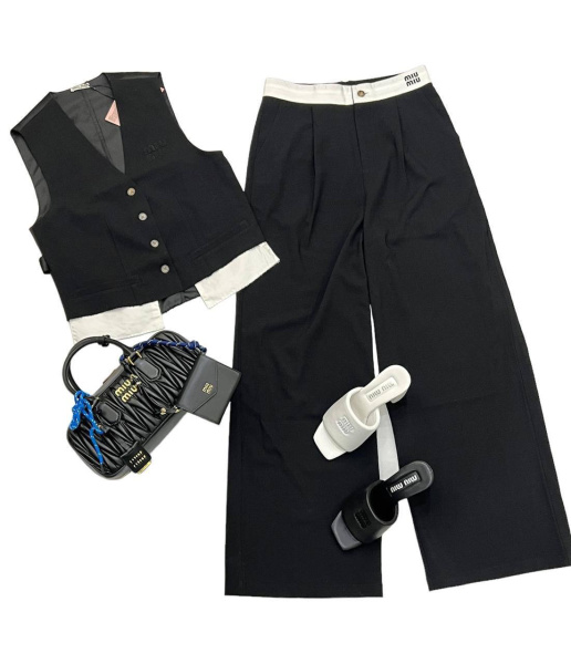 КОСТЮМ MIU MIU  68069 фото анонса