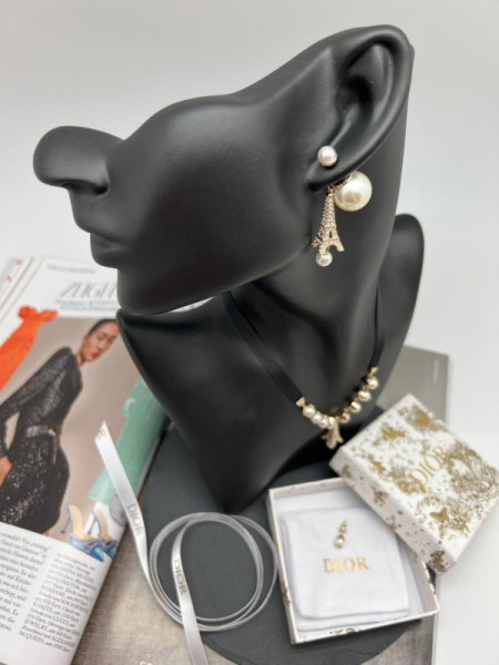 СЕРЬГИ CHRISTIAN DIOR