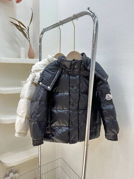 ДЕТСКИЙ ПУХОВИК MONCLER 74533 фото анонса