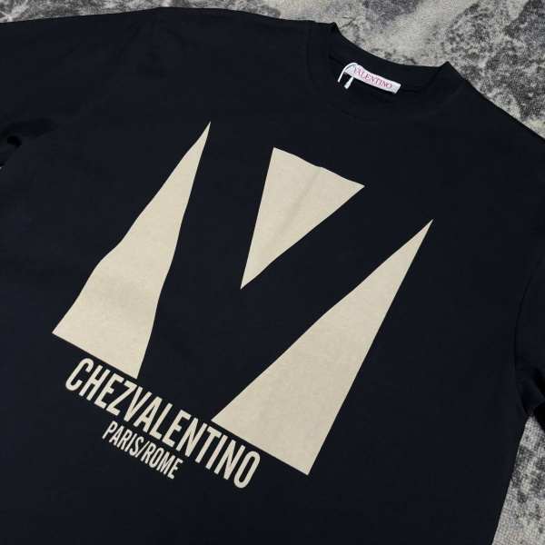 МУЖСКАЯ ФУТБОЛКА VALENTINO  75308 фото анонса