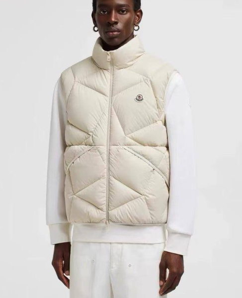 МУЖСКОЙ ЖИЛЕТ MONCLER 
