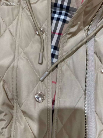 ПУХОВИК BURBERRY 52919 детальное фото товара