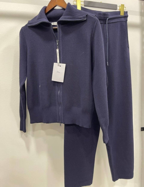 КОСТЮМ CHRISTIAN DIOR 