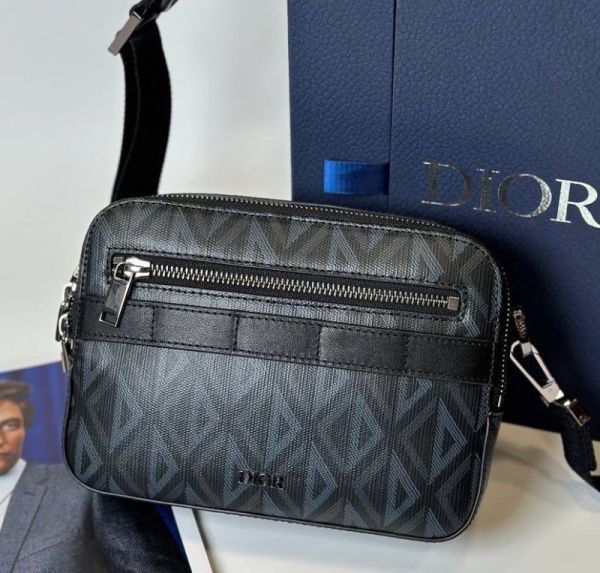 МУЖСКАЯ СУМКА МЕССЕНДЖЕР CHRISTIAN DIOR 