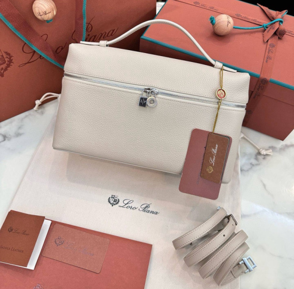 СУМКА LORO PIANA 