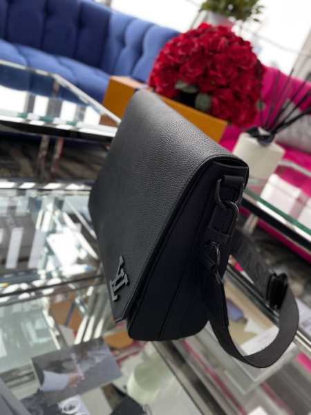 МУЖСКАЯ СУМКА МЕССЕНДЖЕР LOUIS VUITTON 41039 фото анонса