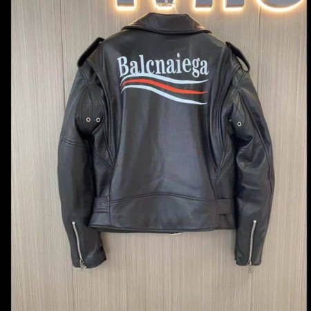 КУРТКА BALENCIAGA 52980 детальное фото товара