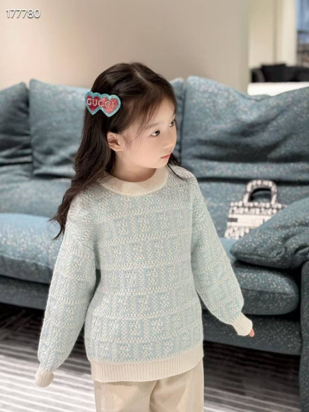 ДЕТСКИЙ СВИТЕР FENDI  73738 фото анонса