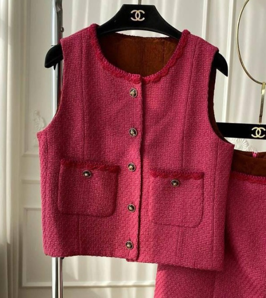 ЖИЛЕТ CHANEL 